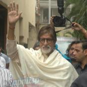 Amitabh Bachchan 71st Birthday celebration with Media